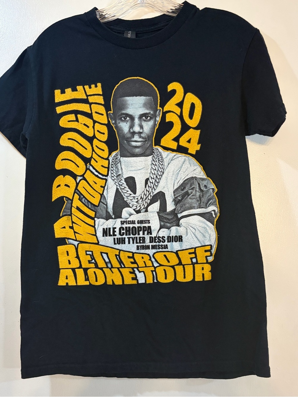Gildan A Boogie Wit Da Hoodie Better Off Alone Tour 2024 T-Shirt Adult Small
